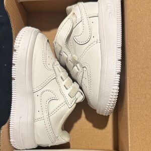 Nike Force 1 infant sneakers